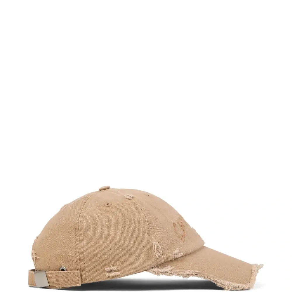 Бейсболка с эффектом потертости