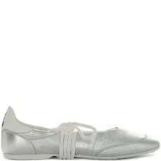 Балетки со шнуровкой