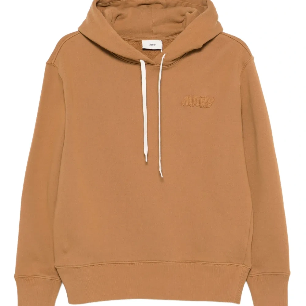 Худи с вышитым логотипом