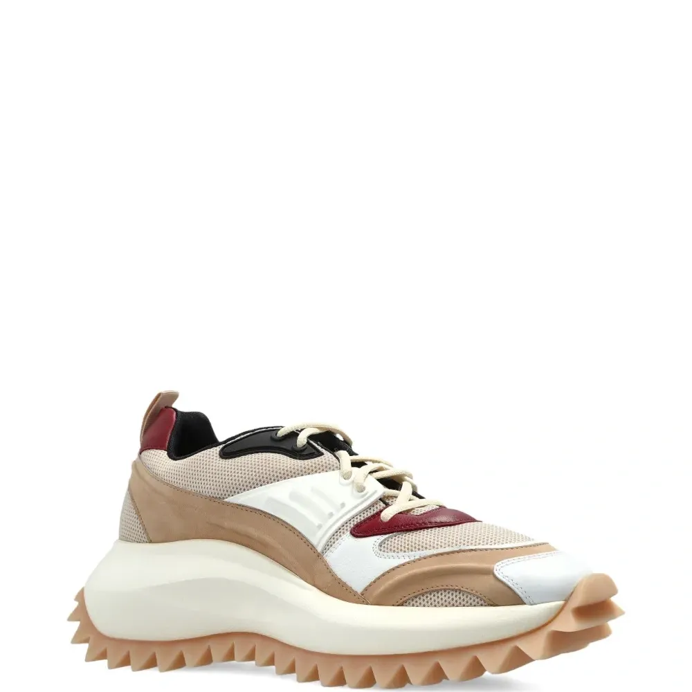 Кроссовки со вставками