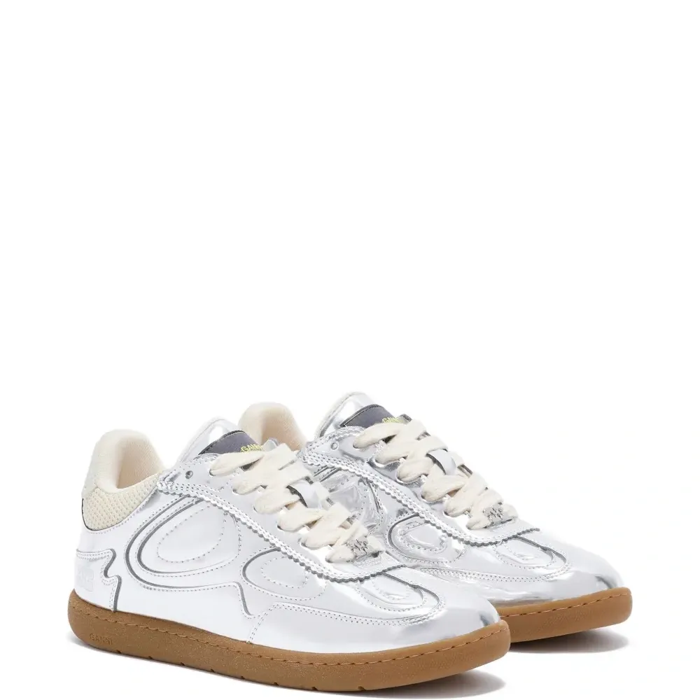 Кроссовки со вставками