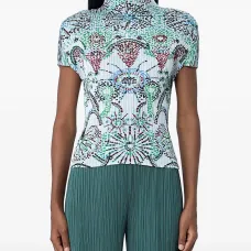 Блузка с принтом и стойкой воротником