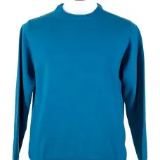 Свитер с круглым вырезом