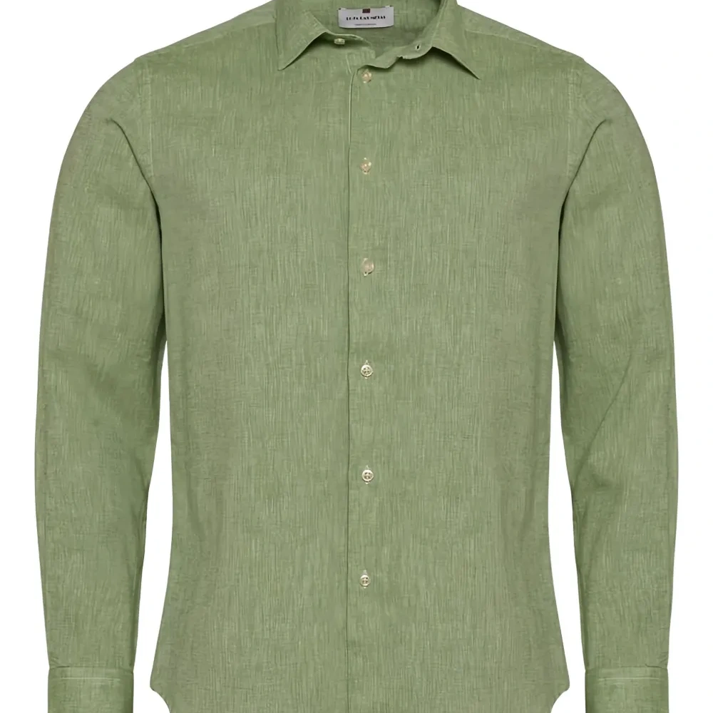 Рубашка на пуговицах