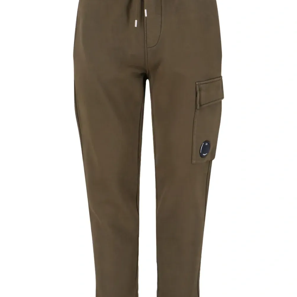 Спортивные брюки карго с кулиской