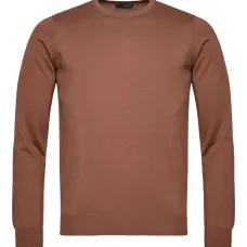 Свитер с круглым вырезом