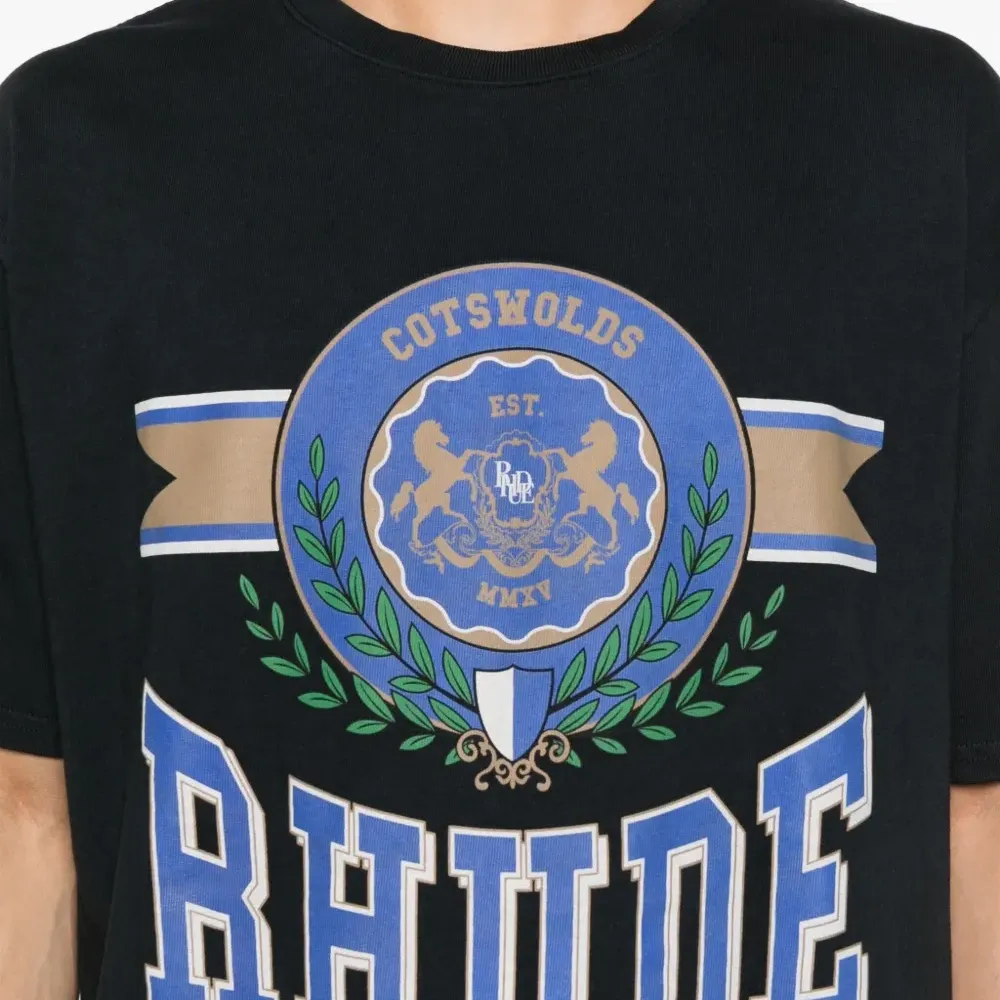 Футболка с принтом