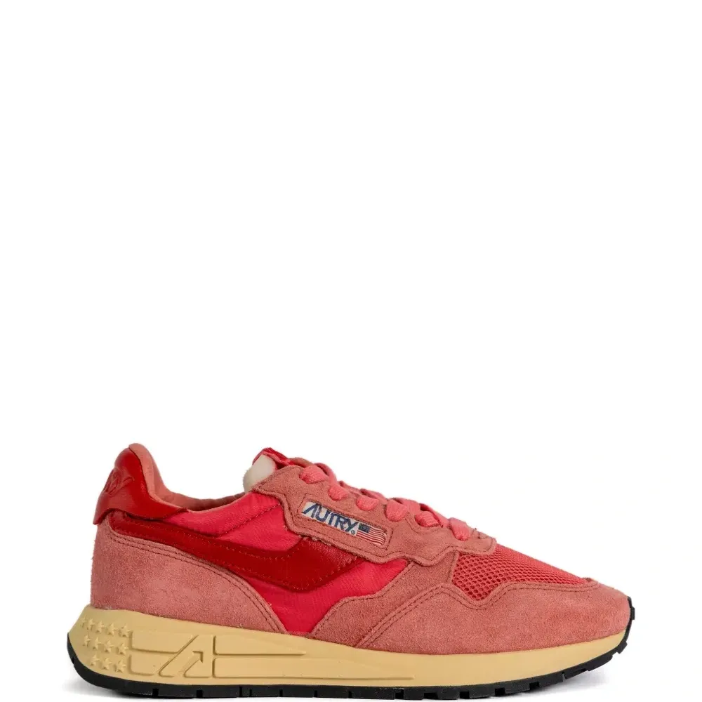 Кроссовки со вставками