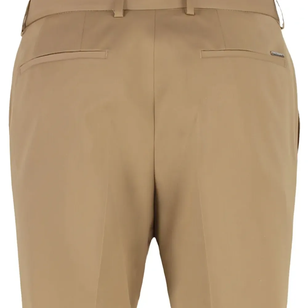 Брюки без защипов