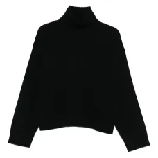 Свитер с высоким воротником Свитер с высоким воротником