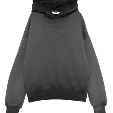 Худи с вышитым логотипом