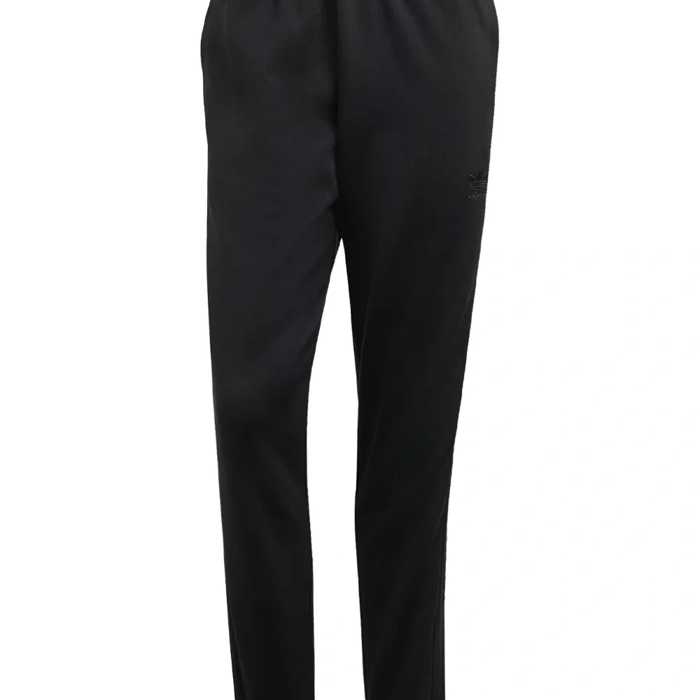 Спортивные брюки с вышитым логотипом Спортивные брюки с вышитым логотипом