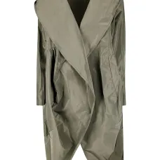 Плащ с капюшоном