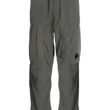 Брюки с карманами карго Брюки с карманами карго