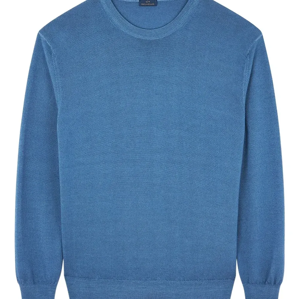 Свитер с круглым вырезом