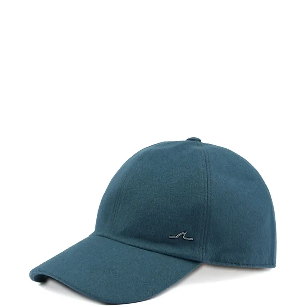 Бейсболка из кашемира