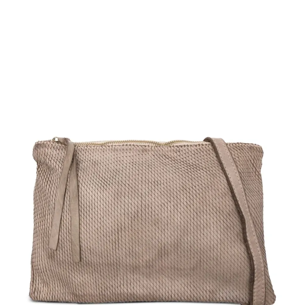 Фактурная сумка-сэтчел