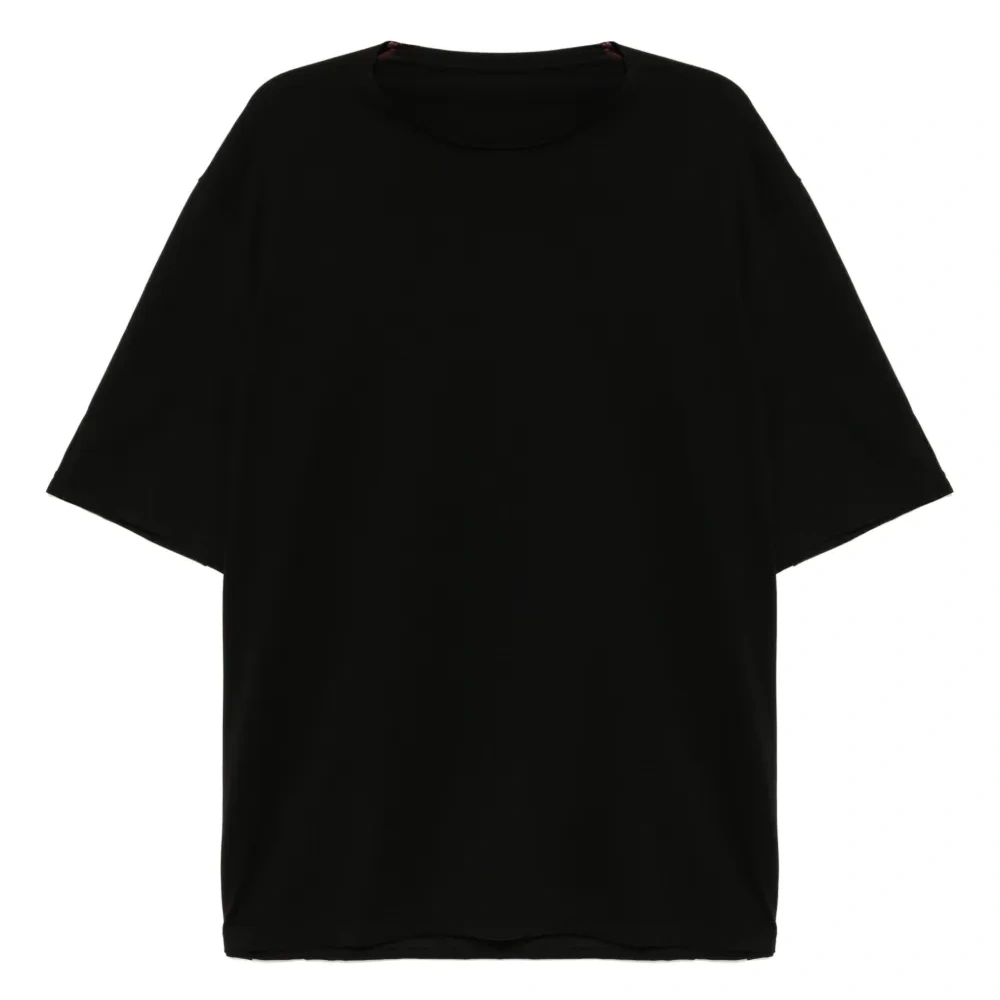 Футболка с круглым вырезом