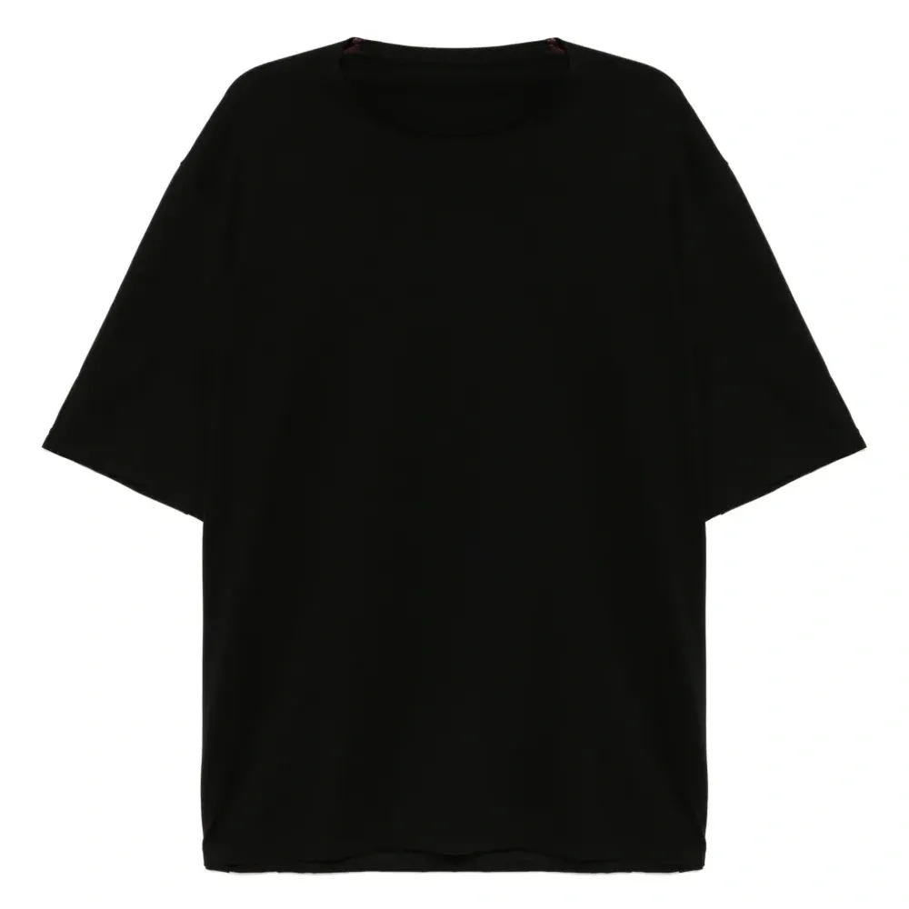 Футболка с круглым вырезом