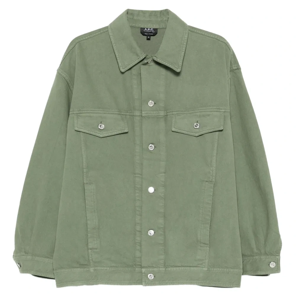 Куртка на пуговицах