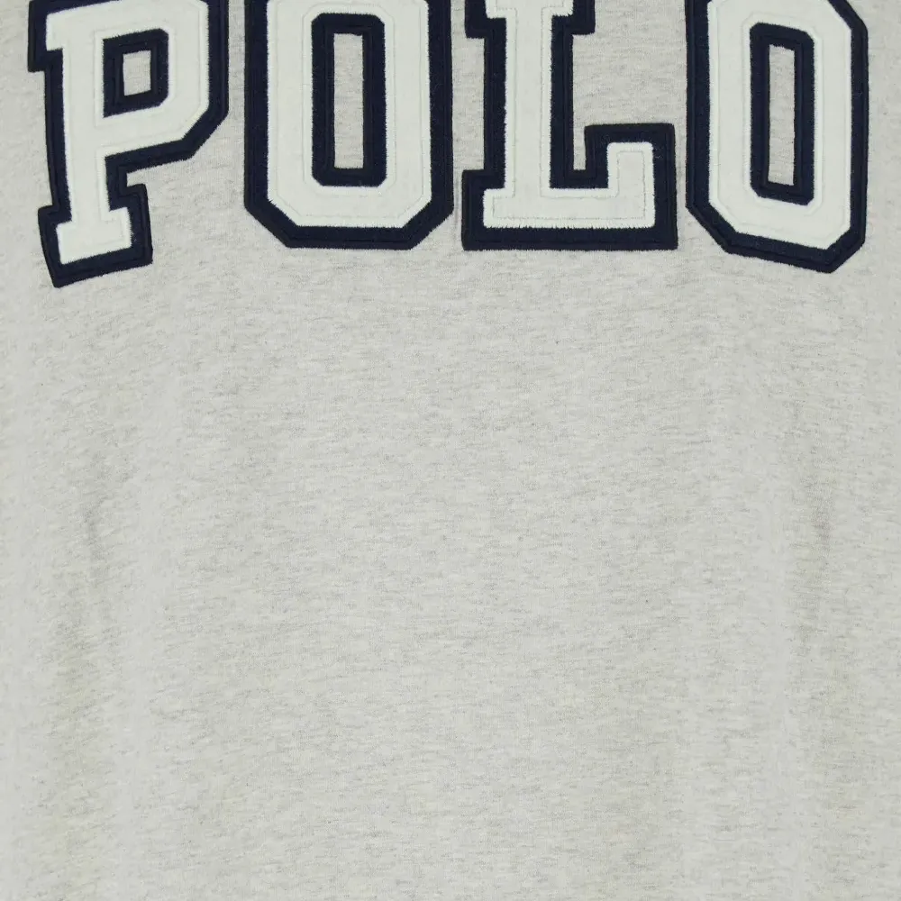 Футболка с логотипом