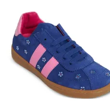 Кроссовки с цветочной вышивкой