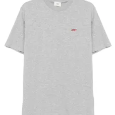 Футболка с вышитым логотипом Футболка с вышитым логотипом