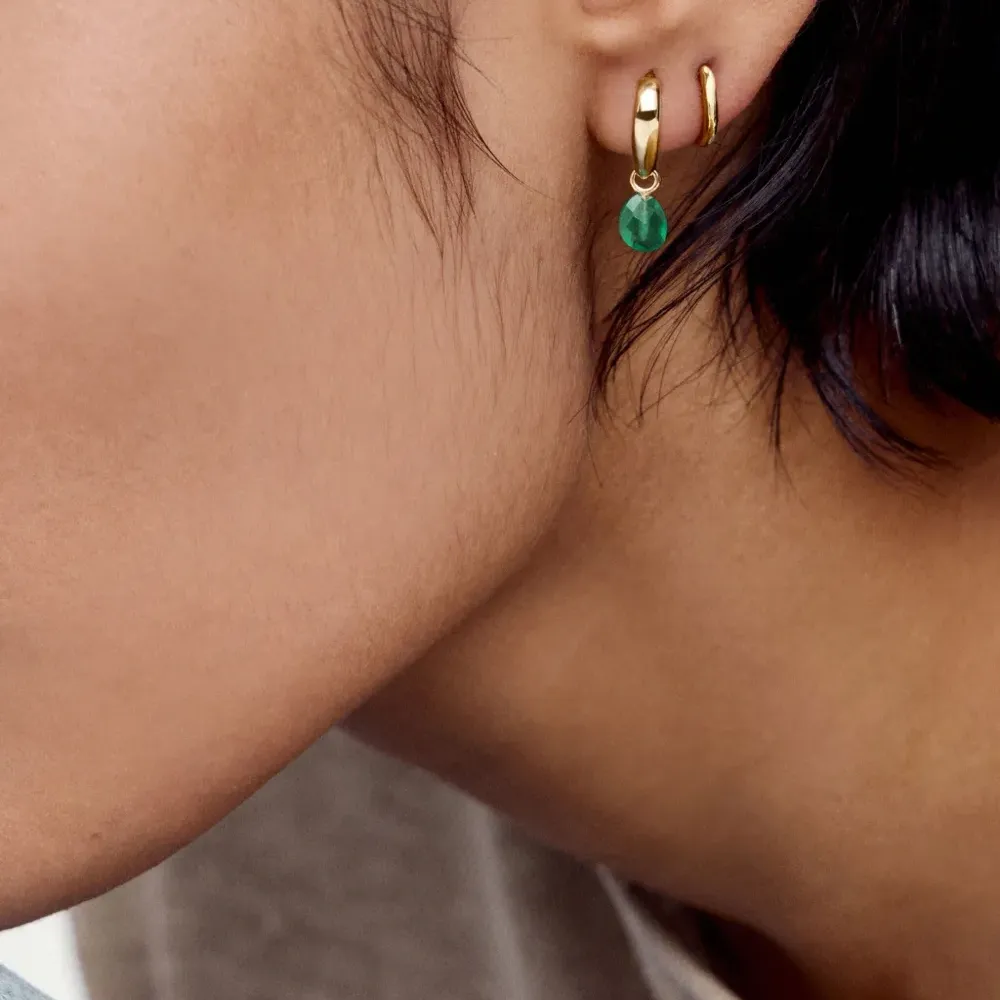 Серьги-хагги Rio с ониксом Серьги-хагги Rio с ониксом