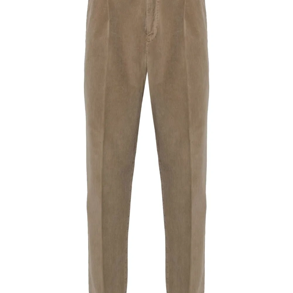 Вельветовые брюки со складками