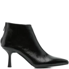 Сапоги с заостренным носком