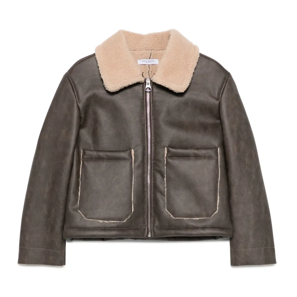 Куртка на молнии с меховым воротником