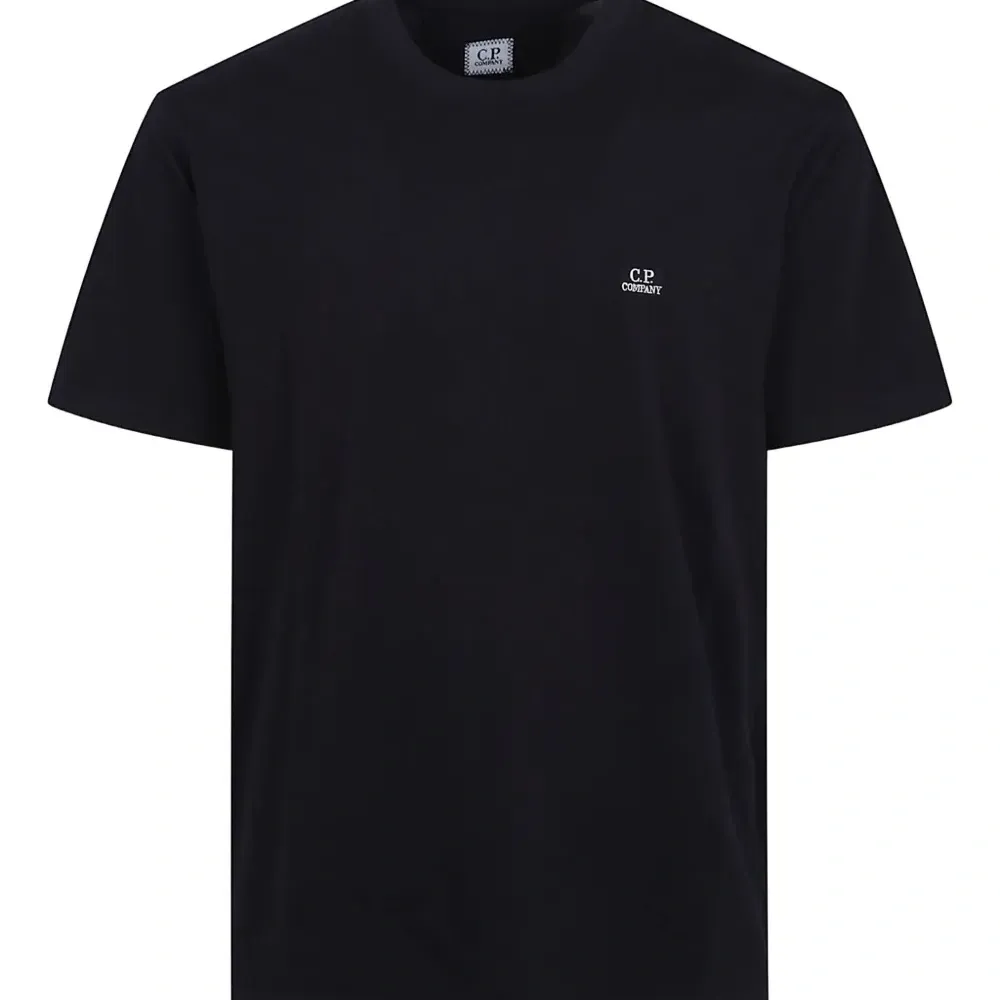 Футболка с логотипом