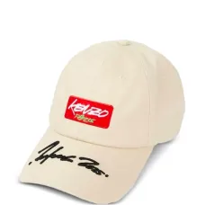 Бейсболка с нашивкой-логотипом