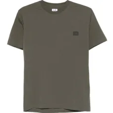 Футболка с нашивкой-логотипом