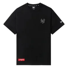 Футболка со стразами и логотипом