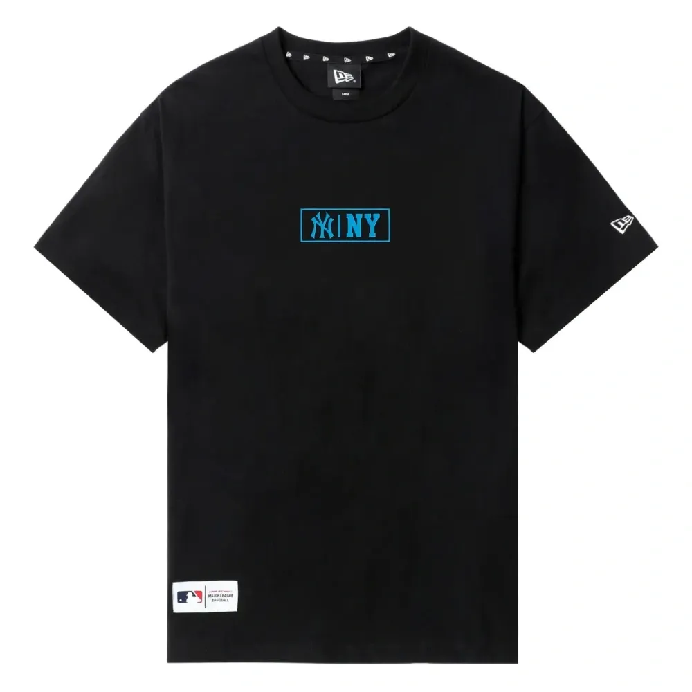 Футболка с графичным принтом