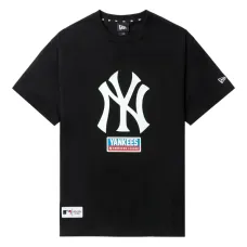 Футболка с логотипом