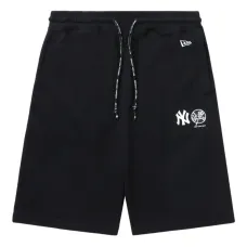Шорты с нашивкой-логотипом