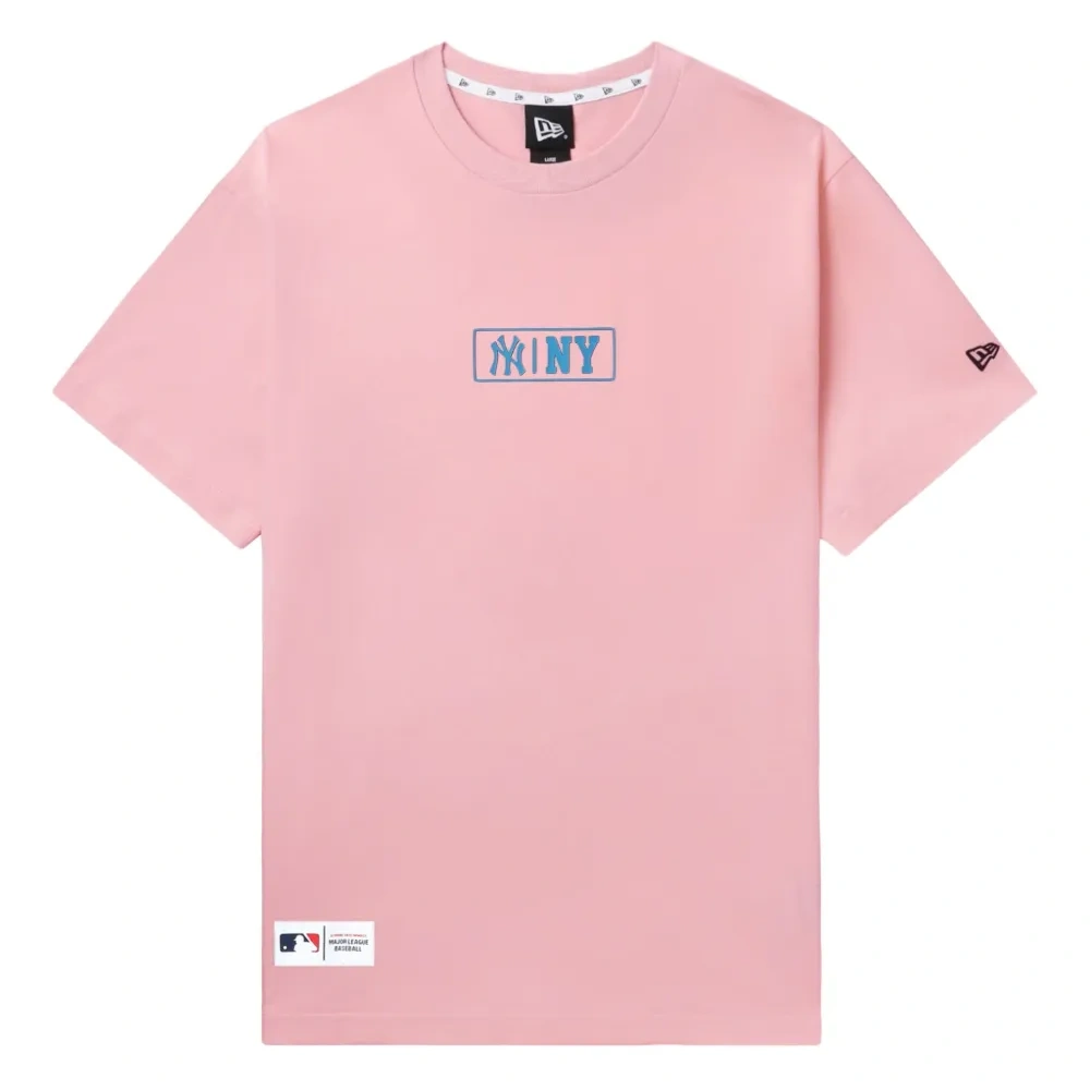 Футболка с логотипом