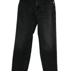 Джинсы с пятью карманами Джинсы с пятью карманами