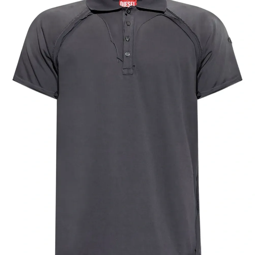 Футболка с вышивкой и эффектом потертости