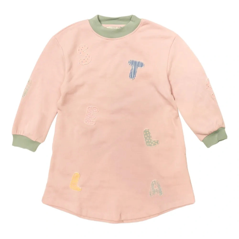 Платье с вышивкой