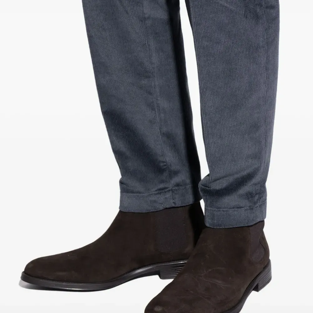 Ботинки челси с эластичными вставками