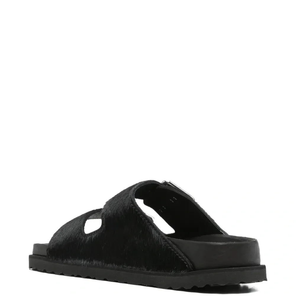 Сандалии с пряжками Сандалии с пряжками