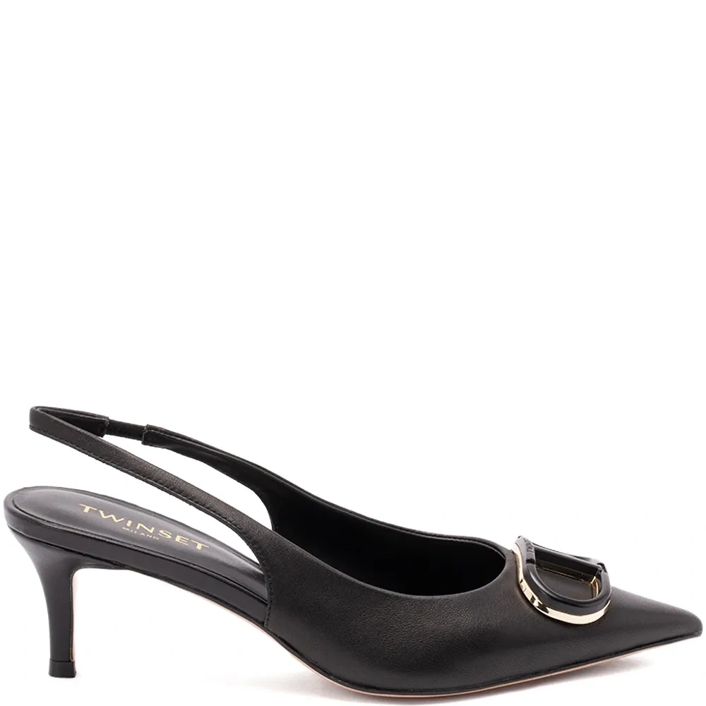 Туфли с ремешком на пятке