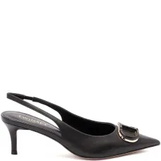 Туфли с ремешком на пятке