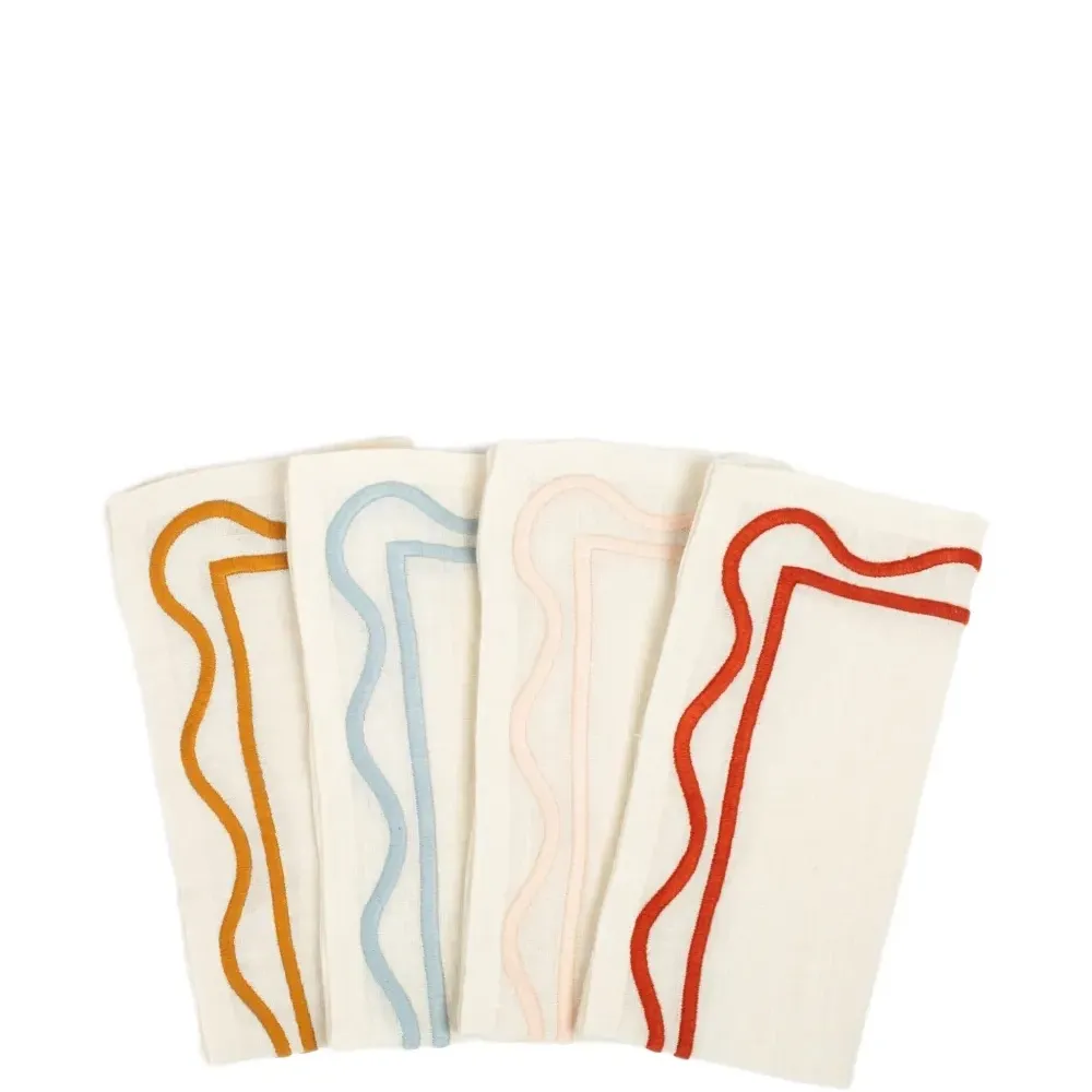 Набор из четырех льняных салфеток с вышивкой