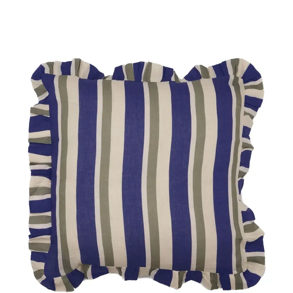 Наволочка в полоску с оборками