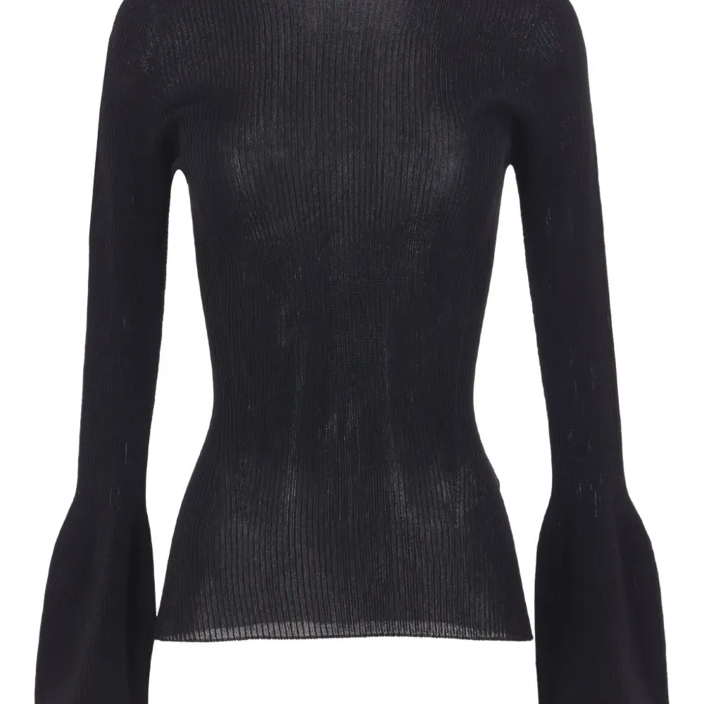 Топ в рубчик с рукавами колокол