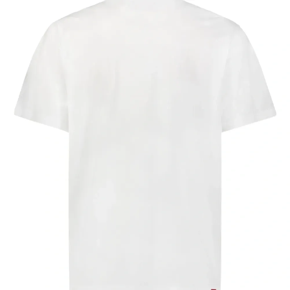 Футболка с круглым вырезом